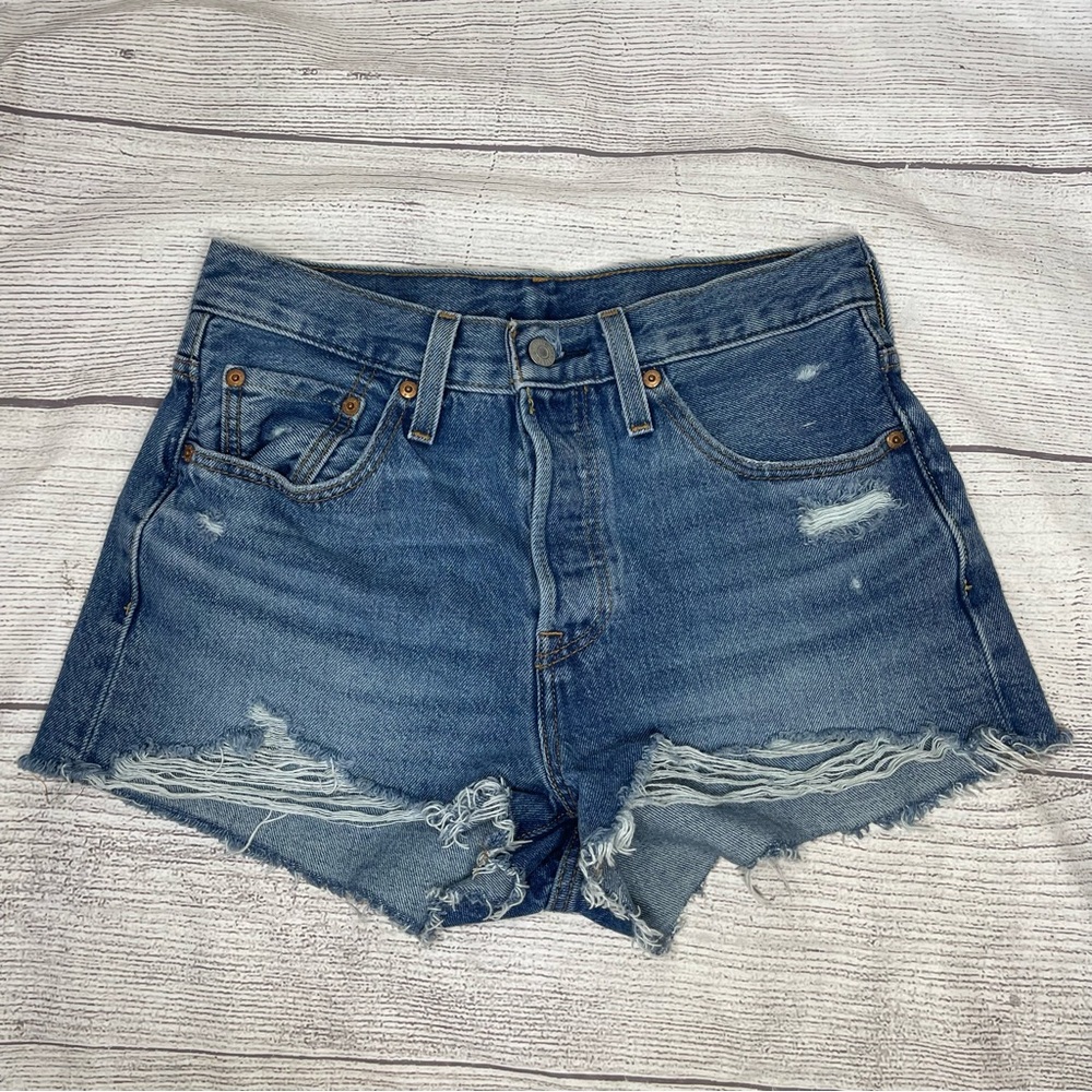Levi's Women’s 27” Blue Denim Shorts 501 Original High Rise Distressed Raw Hem